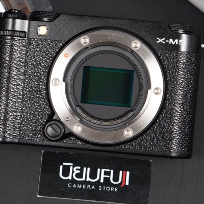 Fujifilm XM5