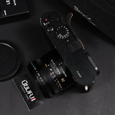 Leica Q