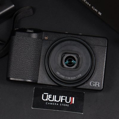 Ricoh GR III