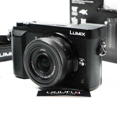Lumix GX85
