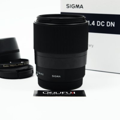 Sigma 30mm F1.4 DC DN