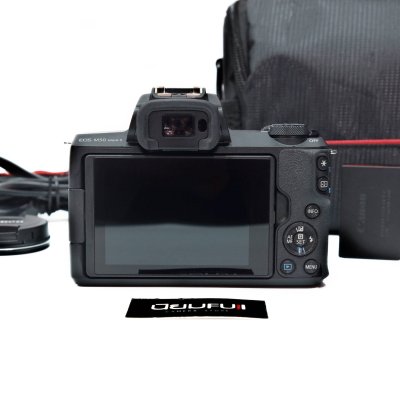 Canon EOS M50II
