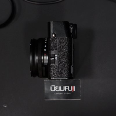 Fujifilm X100V