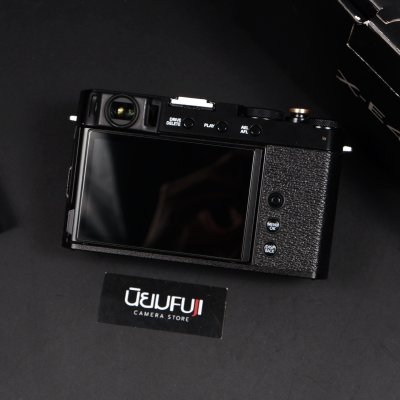Fujifilm XE4