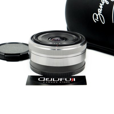 E16mm F2.8