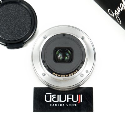 E16mm F2.8