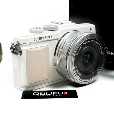 Olympus EPL7