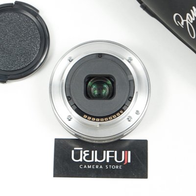 E16mm F2.8