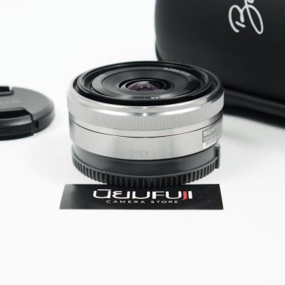 E16mm F2.8