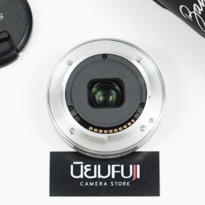E16mm F2.8