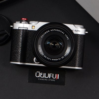 Fujifilm XM5