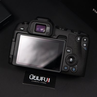 Canon Eos R8