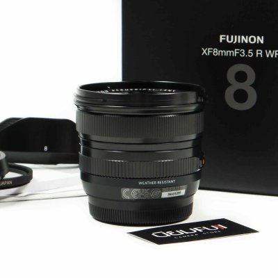 XF8mm F3.5