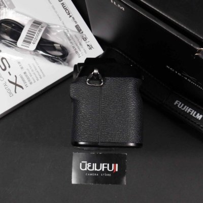 Fujifilm XS10
