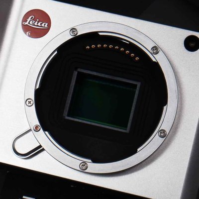 Leica T