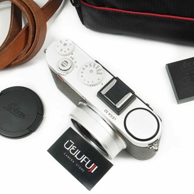 Leica X2