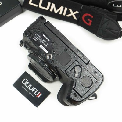 Lumix G85