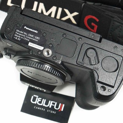 Lumix G85