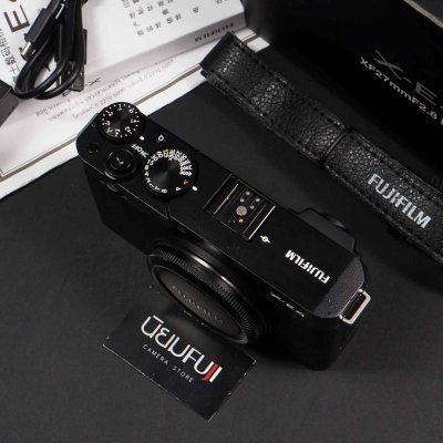 Fujifilm XE4