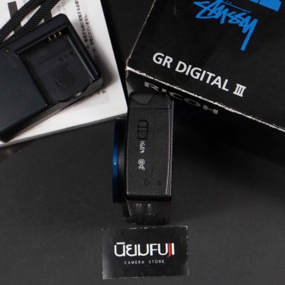Ricoh GRIII X Stussy