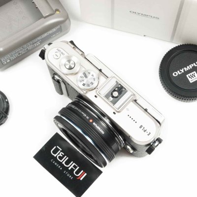Olympus EPL8