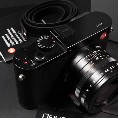 Leica Q