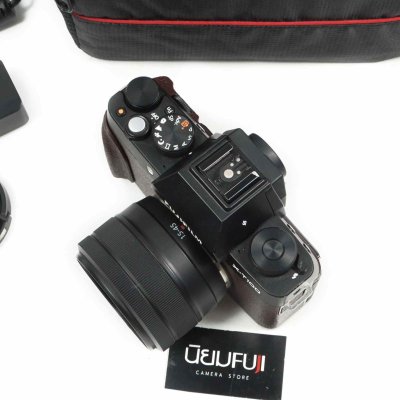 Fujifilm XT100