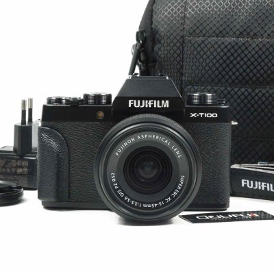 Fujifilm XT100