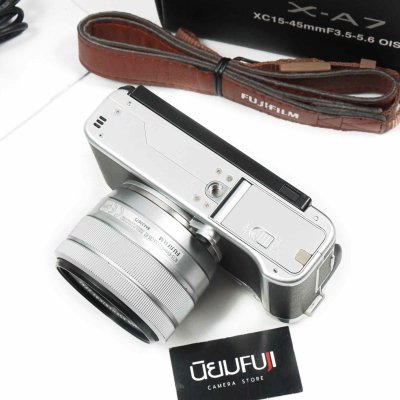 Fujifilm XA7