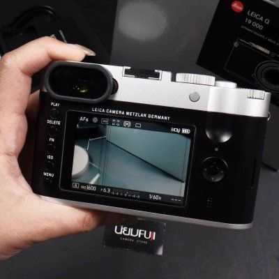 Leica Q