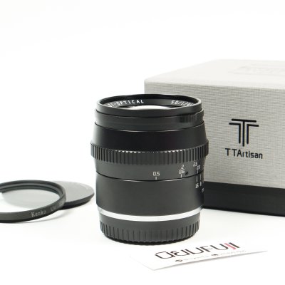 TTArtisan 50mm F1.2