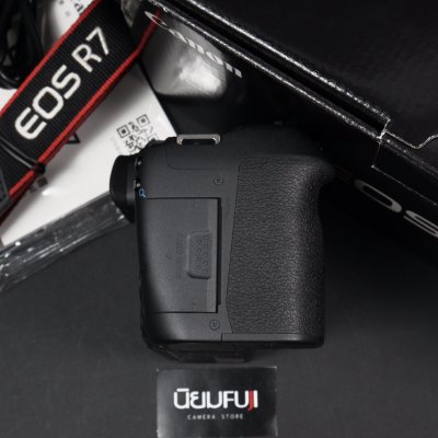 Canon EOS R7 Body