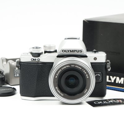 Olympus EM10II