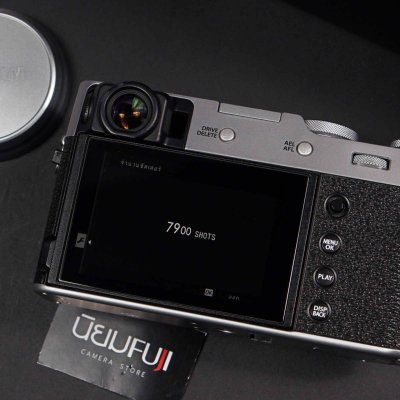Fujifilm X100V