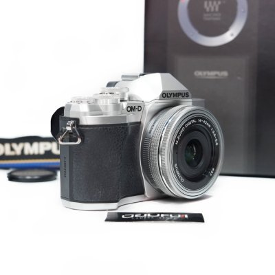 Olympus EM10 III