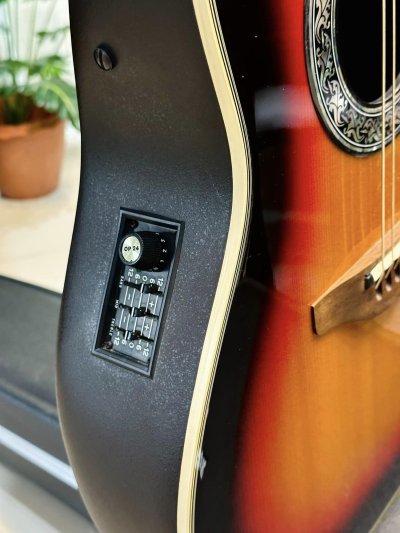 Ovation 1767 Legend Ovation 1767 Legend