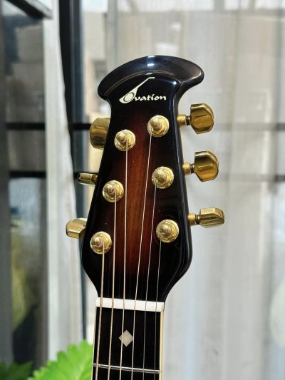 Ovation 1767 Legend