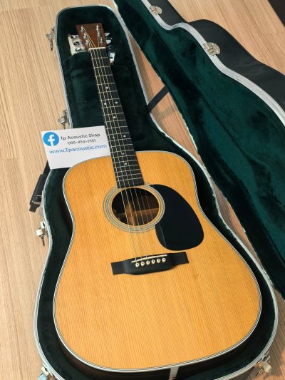Martin D-28 Standard