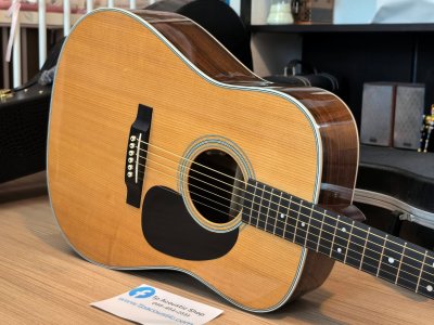 Martin D-28 Standard