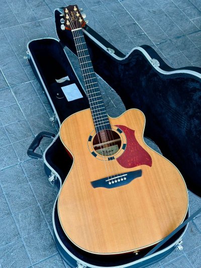 Takamine ED-051CS