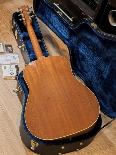 Gibson J-45 Standard (Natural)