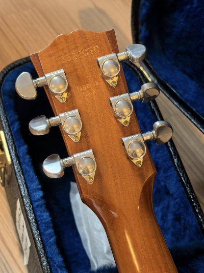 Gibson J-45 Standard (Natural)