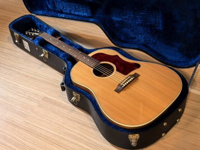 Gibson J-45 Standard (Natural)