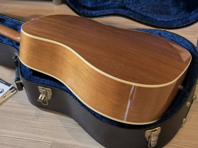 Gibson J-45 Standard (Natural)