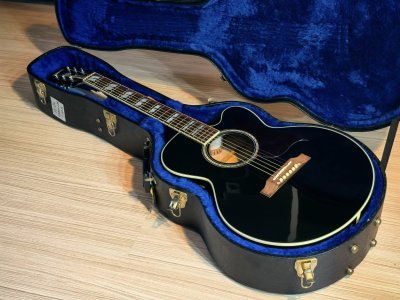 Gibson J-165EC Ebony