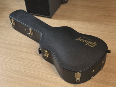 Gibson J-45 Custom Limited Rose