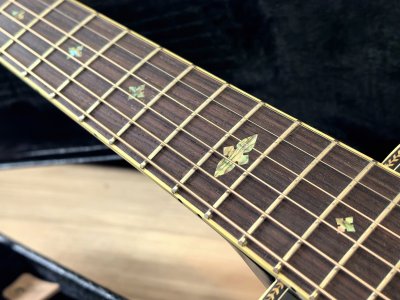 Gibson J-45 Custom Limited Rose