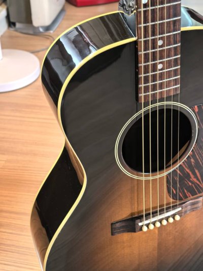 Gibson Blue King