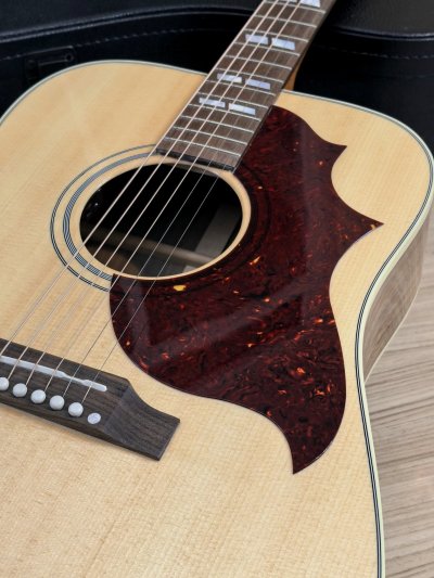 Gibson Hummingbird Studio
