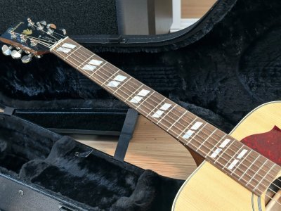 Gibson Hummingbird Studio